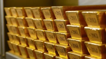 تراجع الأسعار العالمية.. الذهب يفقد بريقه بعد سلسلة مستويات قياسية تاريخية